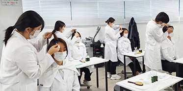 올댓뷰티아카데미 두피모발관리사가 되기 위한 첫걸음!